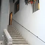 L' Arcata A Montesanto Nápoles