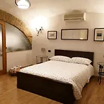 Сasa de vacaciones L' Arcata A Montesanto